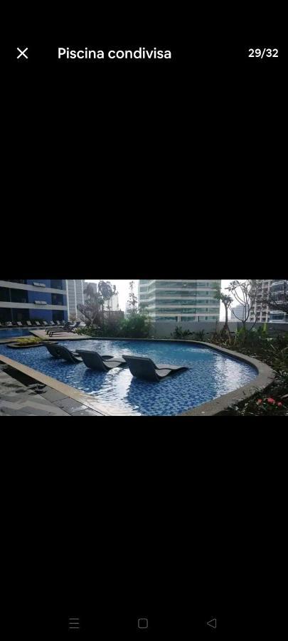 Amazing View Makati Elegant Flat 400Mb Internet Appartement Manilla Buitenkant foto